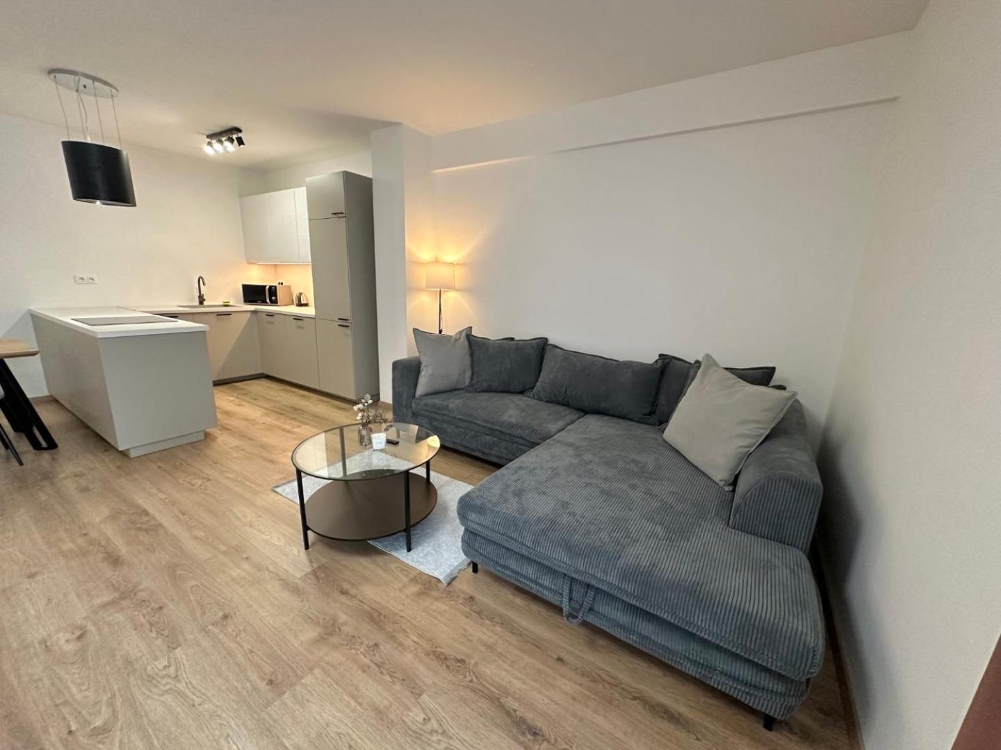 2 Room Apartment, New Building, Balcony, 208 Rovinka Exteriér fotografie